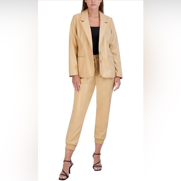 BCBGeneration Women's Relaxed Boyfriend Blazer Notch Lapel Button Jacket Size L - Picture 1 of 10